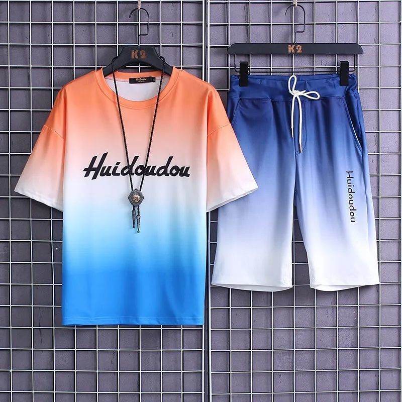 オレンジ/Tシャツ+ブルー/ショットパンツ